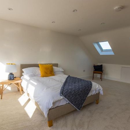 Apartamento Amazing New 3 Double Bed House In Staple Hill! Bristol Exterior foto