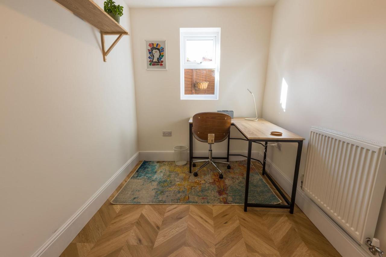 Apartamento Amazing New 3 Double Bed House In Staple Hill! Bristol Exterior foto
